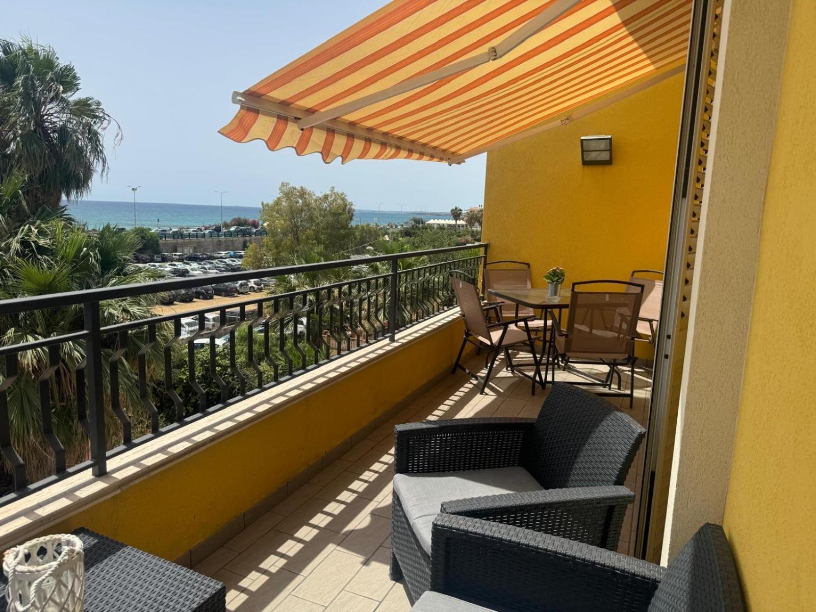 Moonlight House A 50 Mt Dal Mare Noto Marina Apartment Lido di Noto Exterior photo